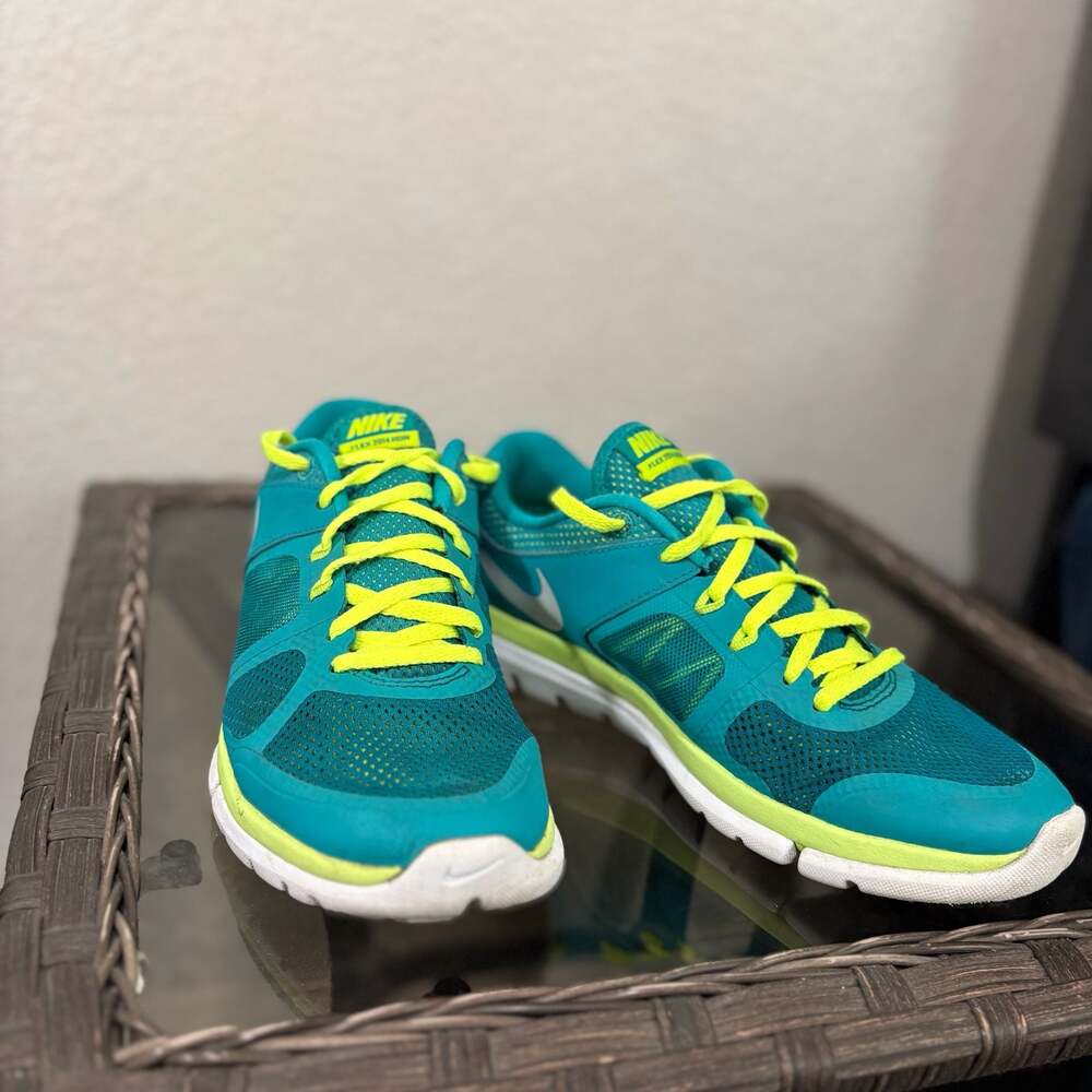 Nike Flex 2014 Run Women's Running Shoes Teal and Neon Yellow size 8 - Picture 2 of 10